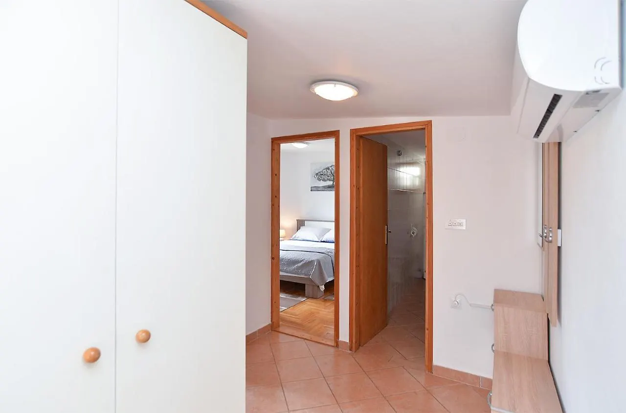 Apartments Fazana 407 Kroatien